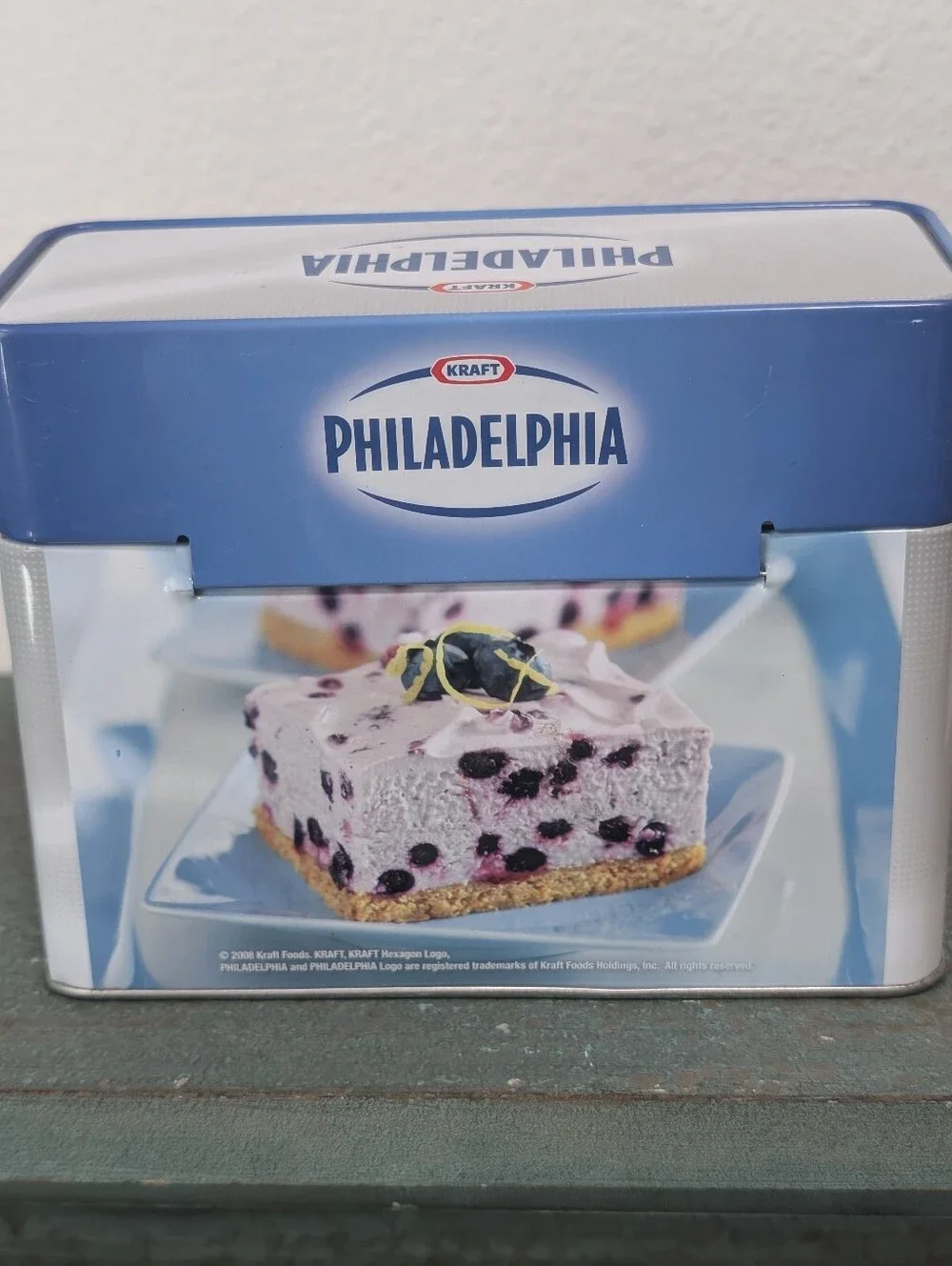 Philadelphia Cream Cheese Tin Box with Recipe Card Collection Collectible